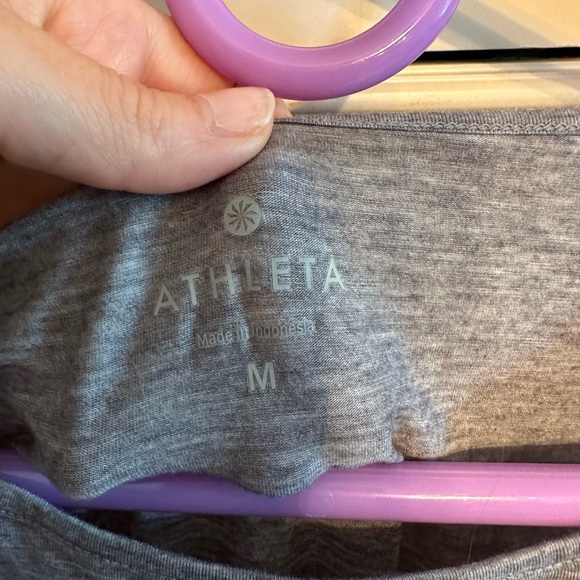 Athleta gray sleeveless top size medium - Picture 3 of 5